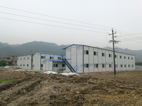 江西萍鄉外國語學校項目部標準K式活動板房工程